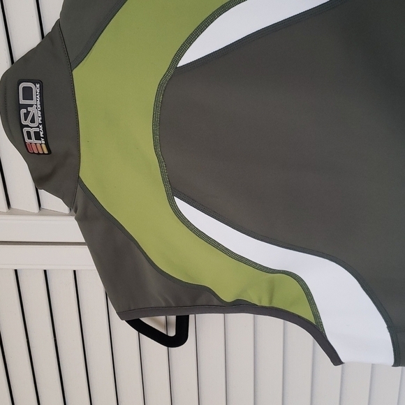 Peak Performance R&D Mid Layer Vest, Green Multi S - Picture 6 of 9